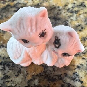 Not for sale‼️Pair of White Ceramic Kitten Figurines!🐈🐈‍⬛😻